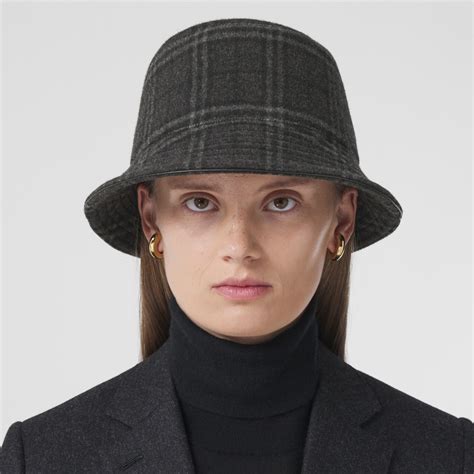 cappello di lana burberry